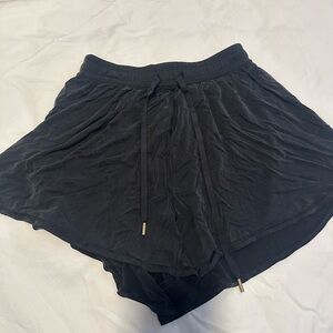 Lululemon lounge shorts